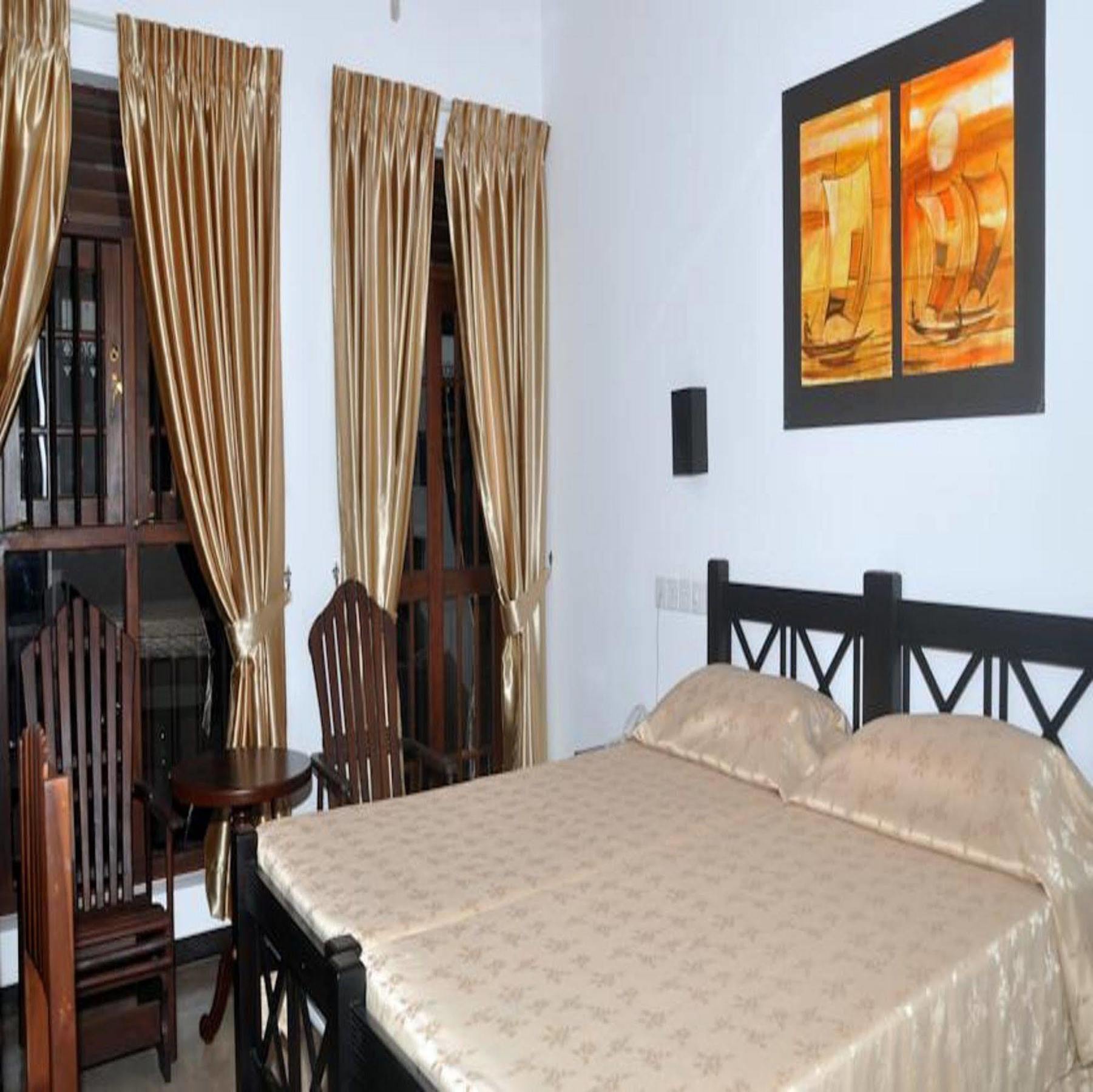 Scandinavia Hotel Hikkaduwa Bagian luar foto
